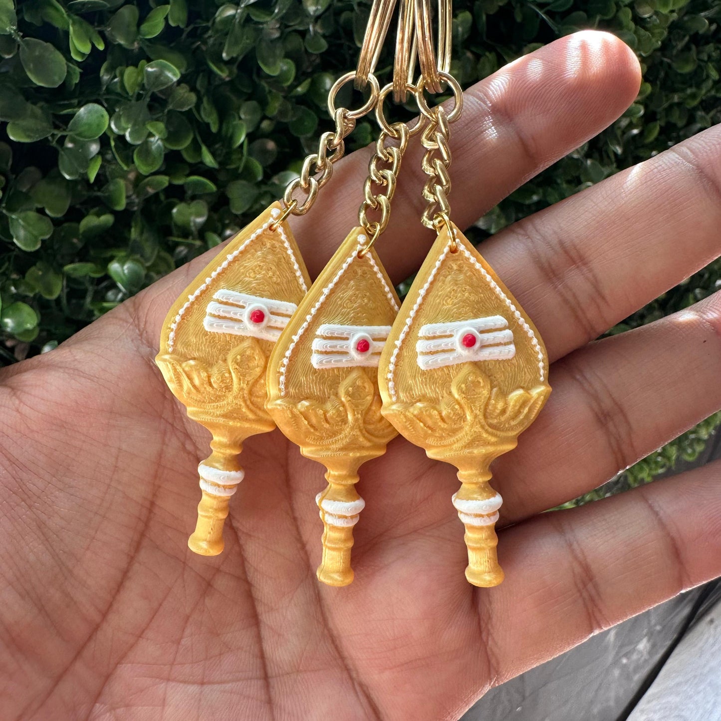 Murugan Vel Keychain (Divine Spear – Compact Edition) | 3D Printed Eco-PLA | Premium Devotional Accessory