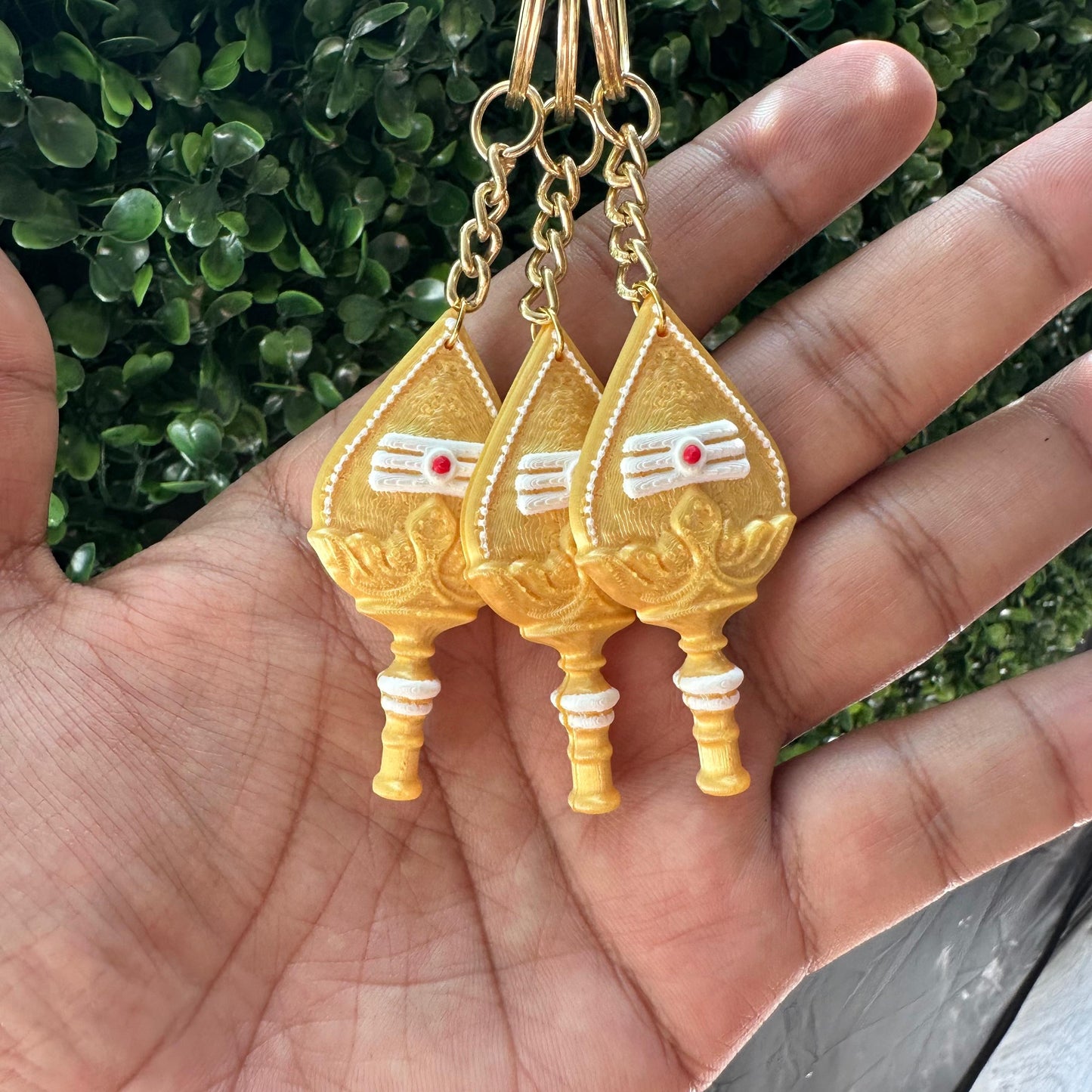 Murugan Vel Keychain (Divine Spear – Compact Edition) | 3D Printed Eco-PLA | Premium Devotional Accessory